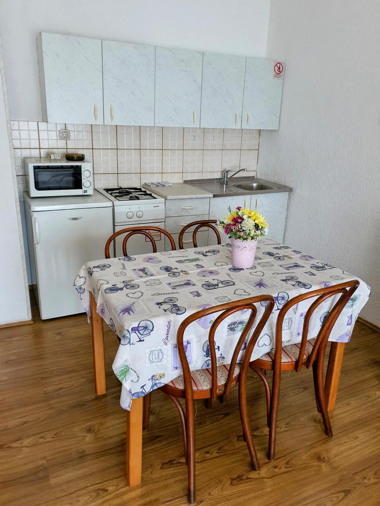 Apartments - Buffet 2B Sveti Juraj Cameră foto
