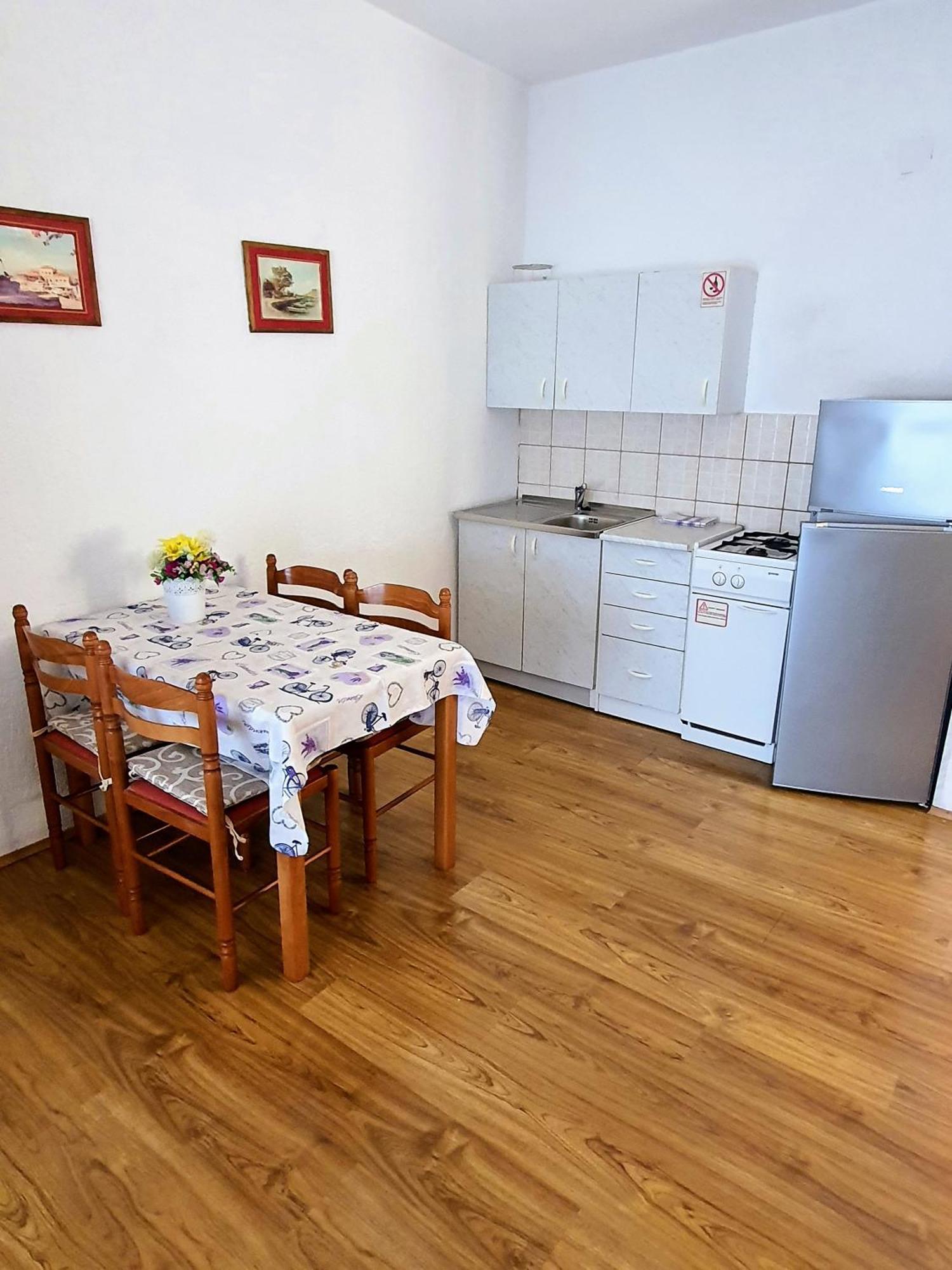 Apartments - Buffet 2B Sveti Juraj Cameră foto